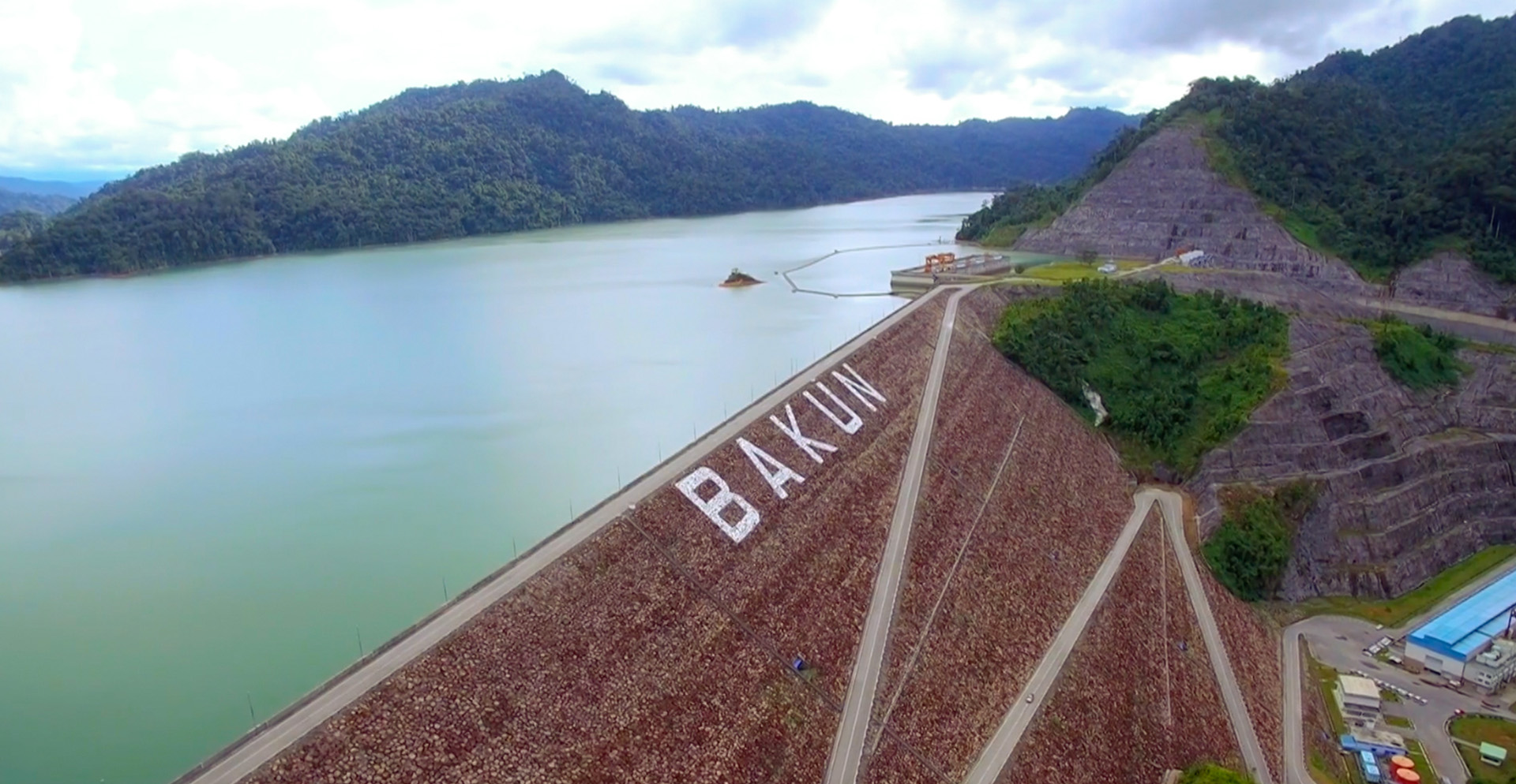 Operating in Samalaju Industrial Park at Sarawak Corridor of Renewable Energy, we add sustainable value for our clients.
